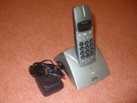 Bezdrôtový telefón Topcom s adaptérom